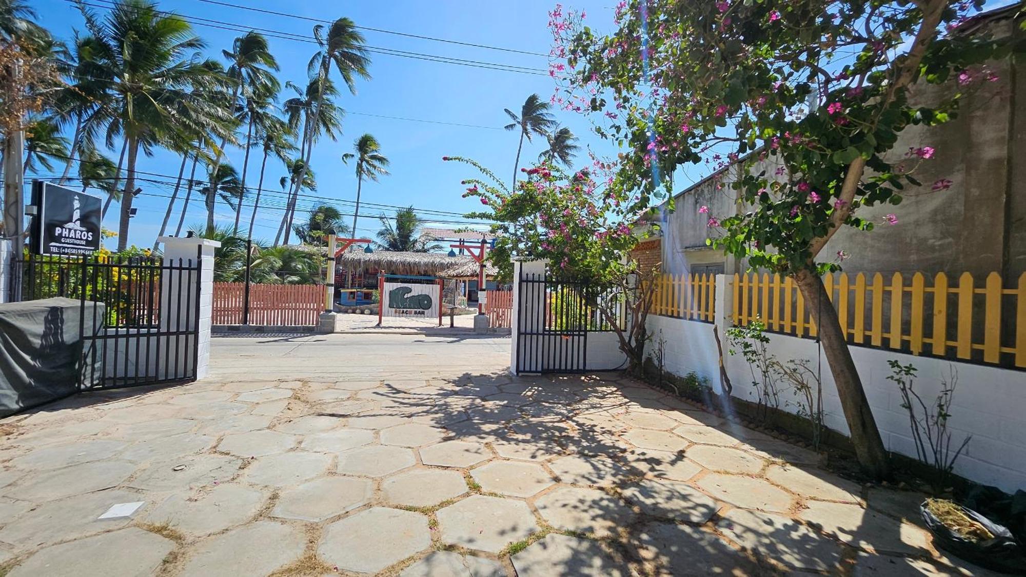 Pharos Guesthouse Mui Ne Exterior foto